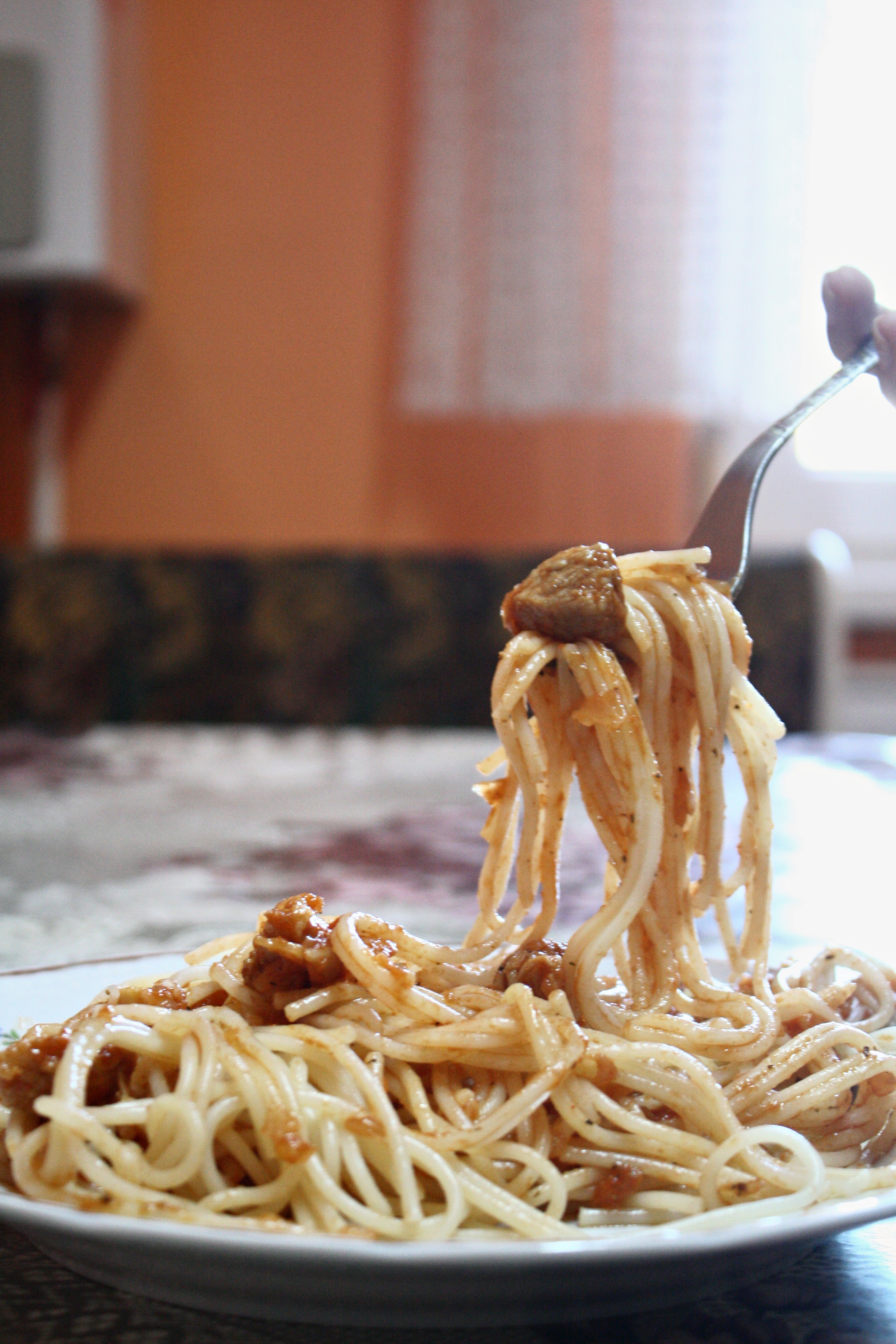 Spaghete cu carne de porc