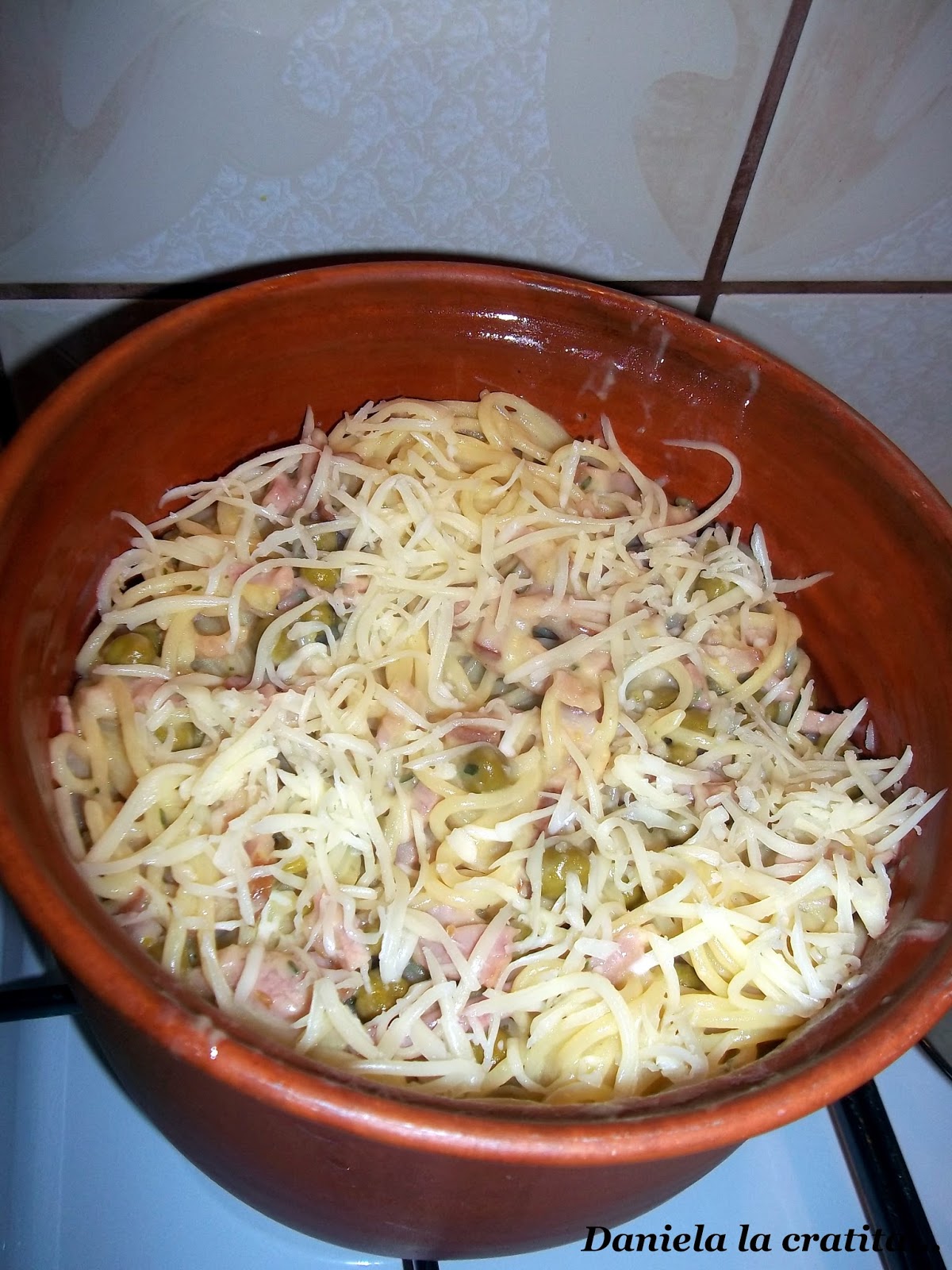 Paste carbonara cu mazare si bacon