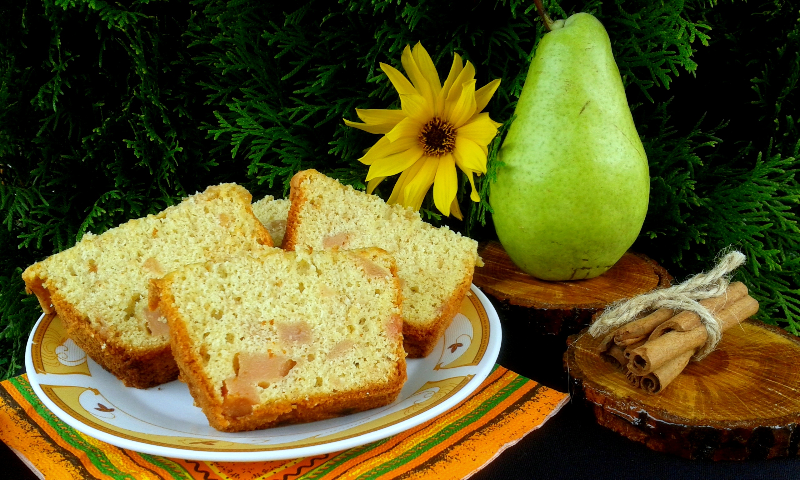 Chec cu pere si scortisoara