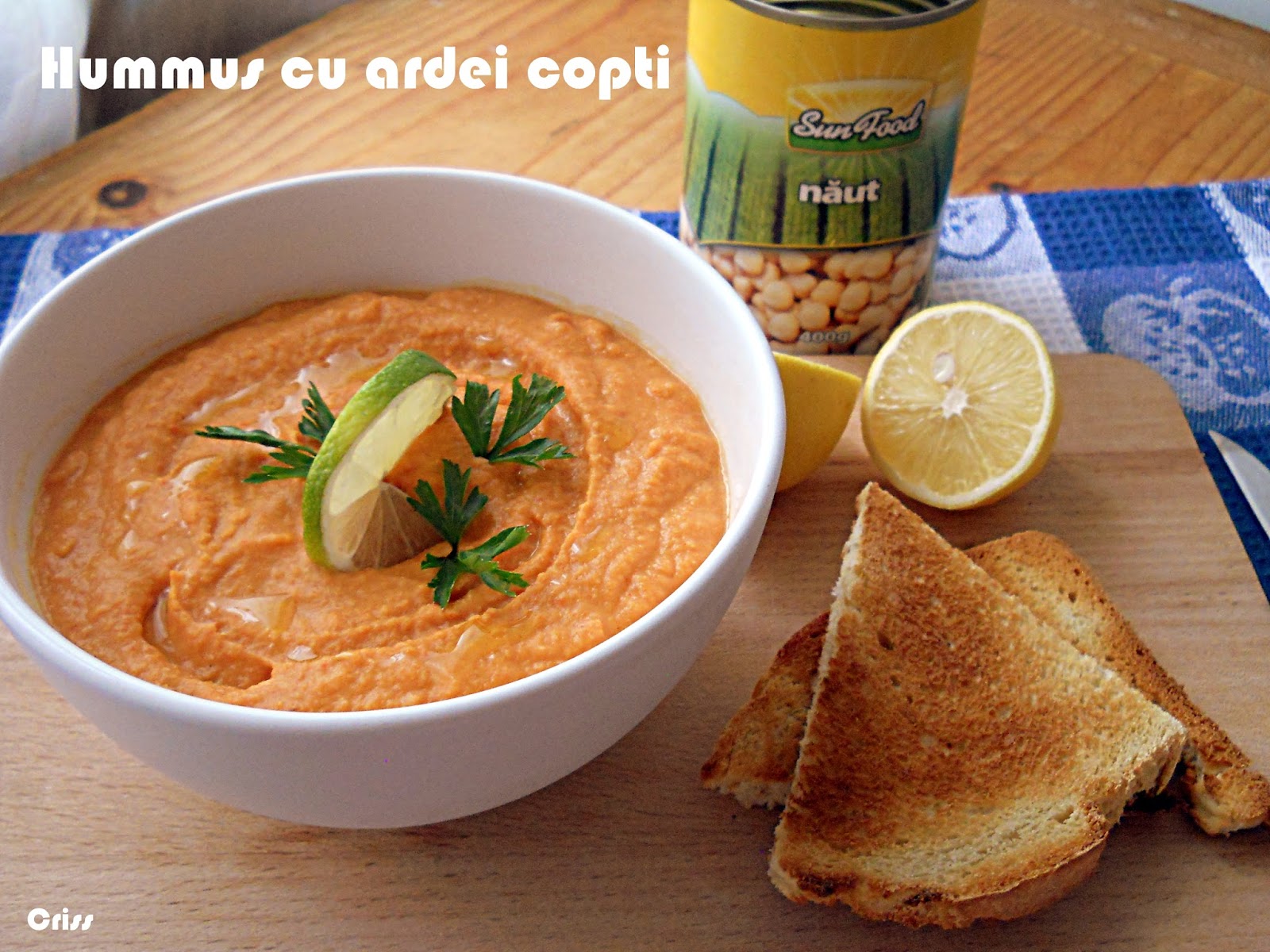 Hummus cu ardei copti