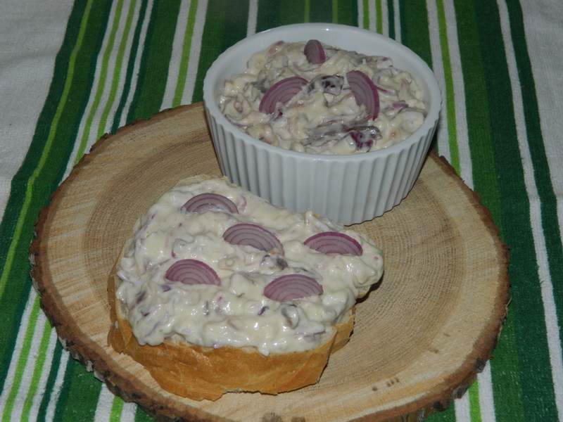 Salata de peste afumat