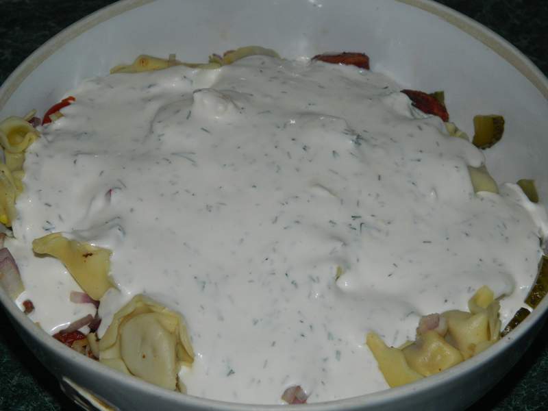 Salata cu tortelloni