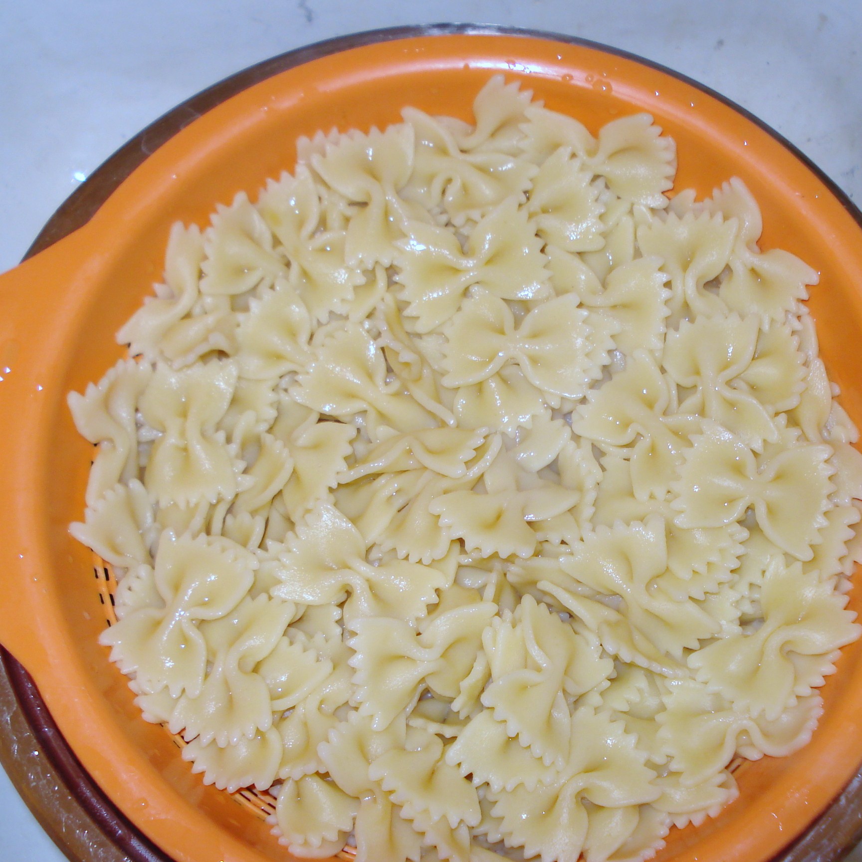 Farfalle cu 