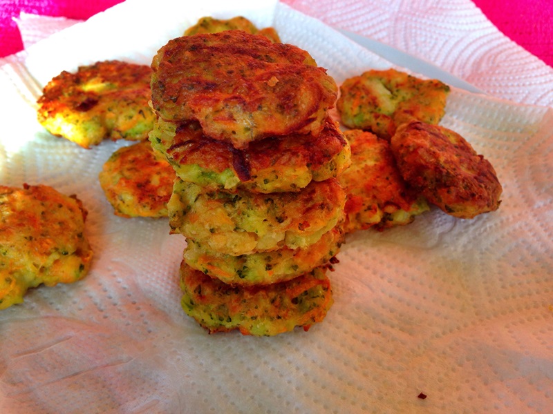 Chiftele de broccoli cu parmezan