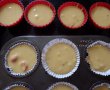 Muffins cu cirese si ciocolata-1