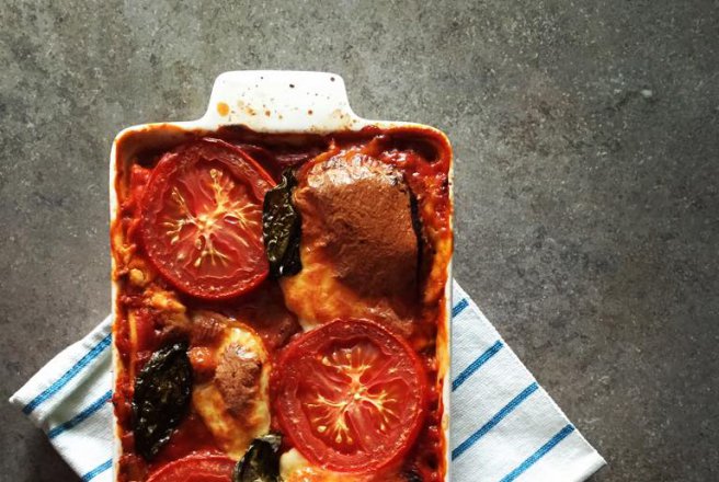 Lasagna vegetariana cu sos de legume si branza Scamorza