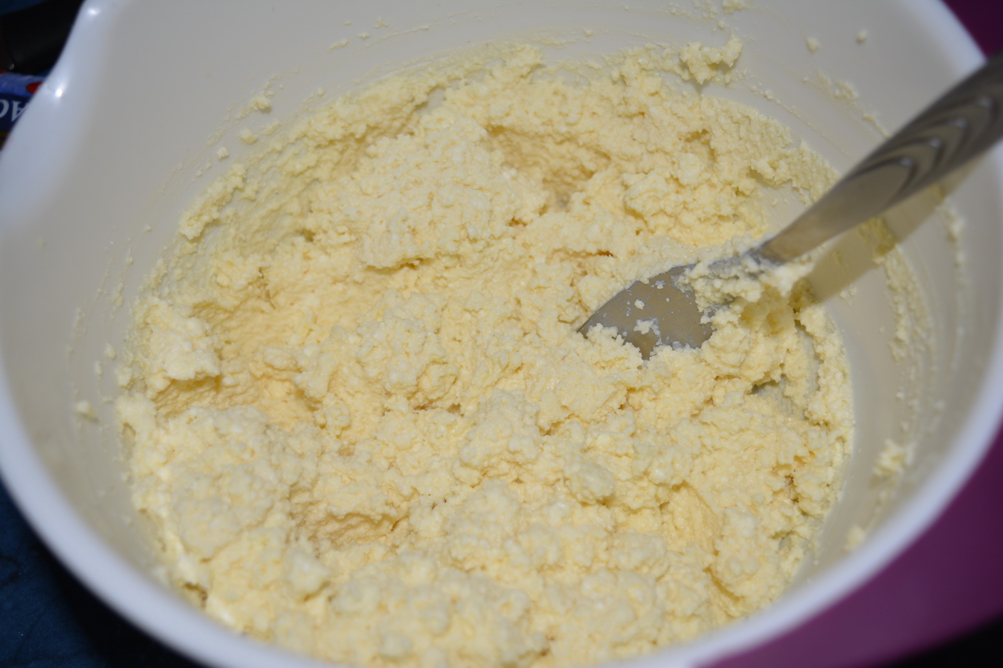 Brownie cu crema de branza si smochine