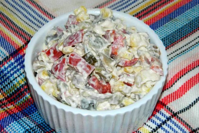 Salata de pui cu ciuperci