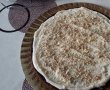 Tort cu crema de vanilie si nuca-10