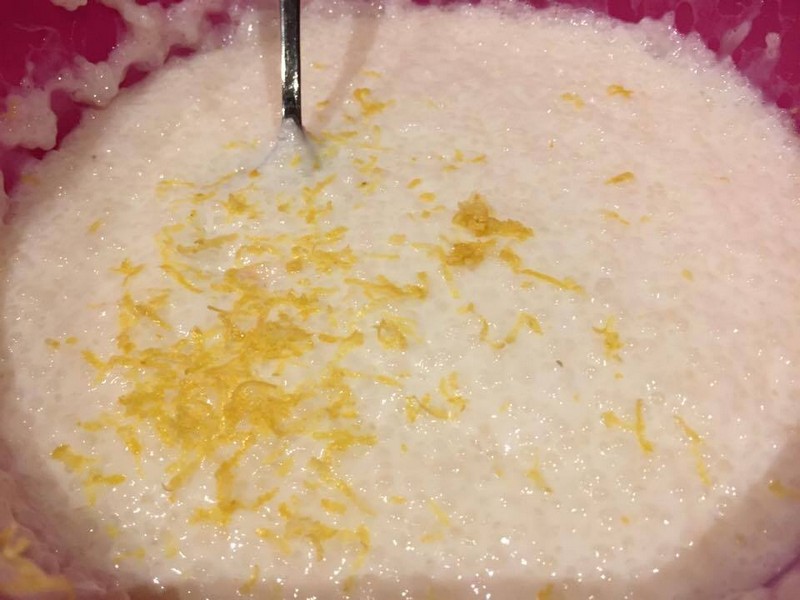 Budinca din perle de tapioca cu sos de ciocolata