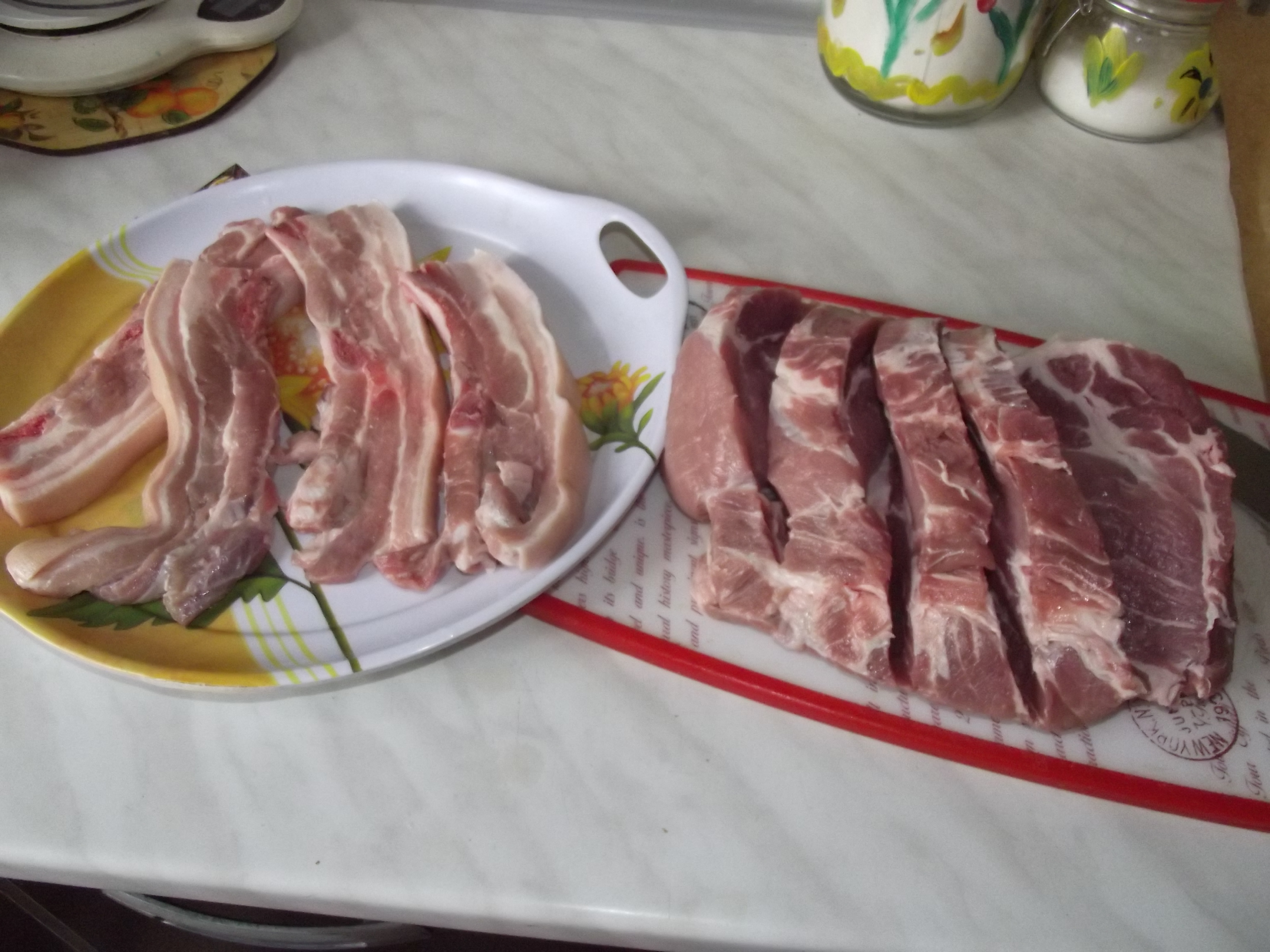 Ceafa de porc impanata cu piept de porc, la cuptor