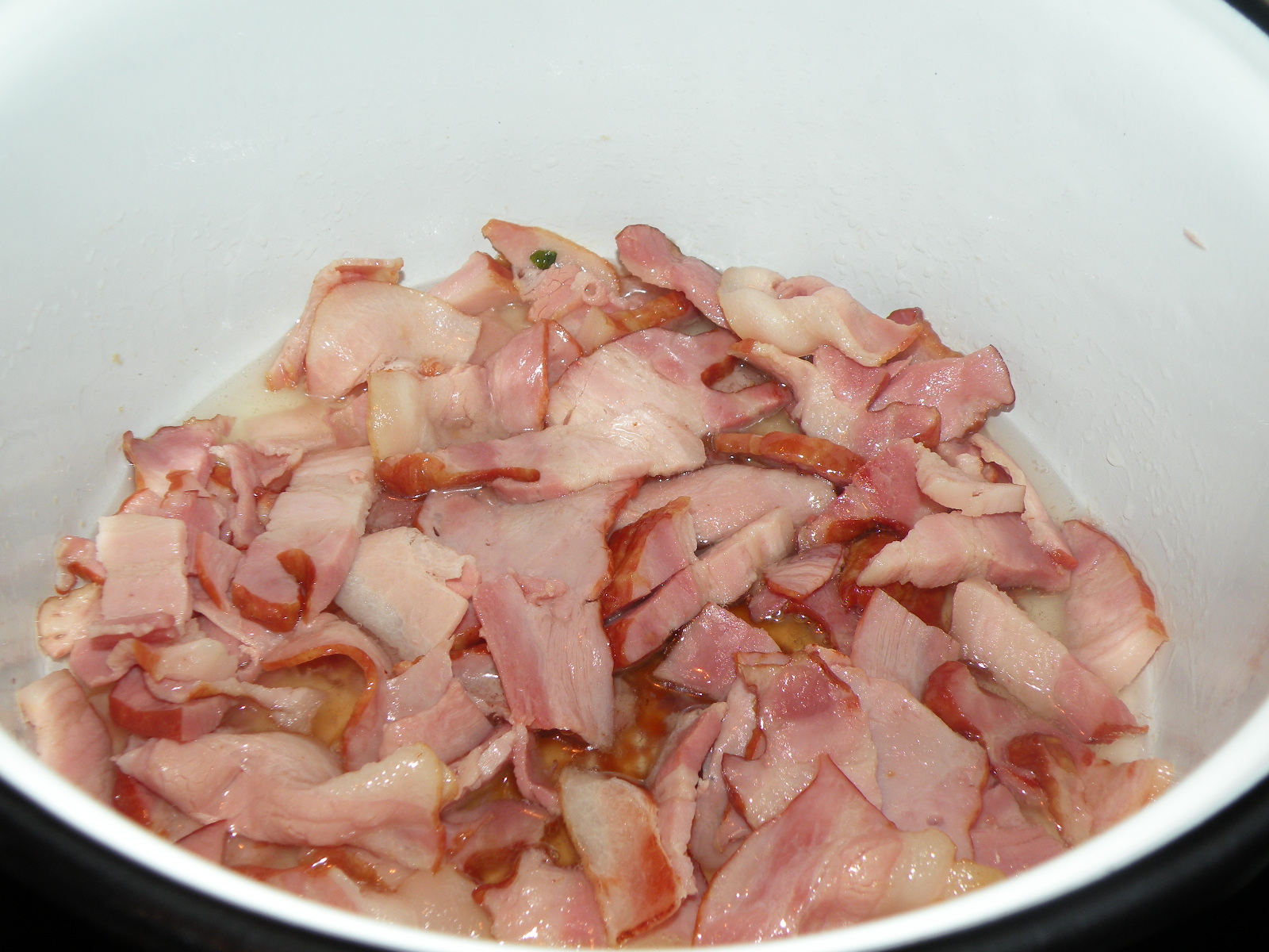 Ciorba de salata verde cu kaiser si bacon