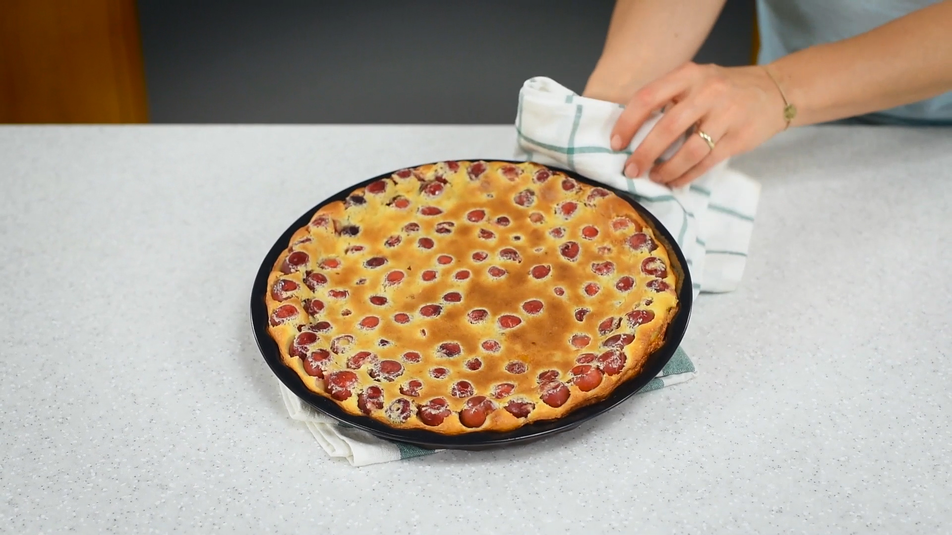 Desert - Clafoutis cu cirese