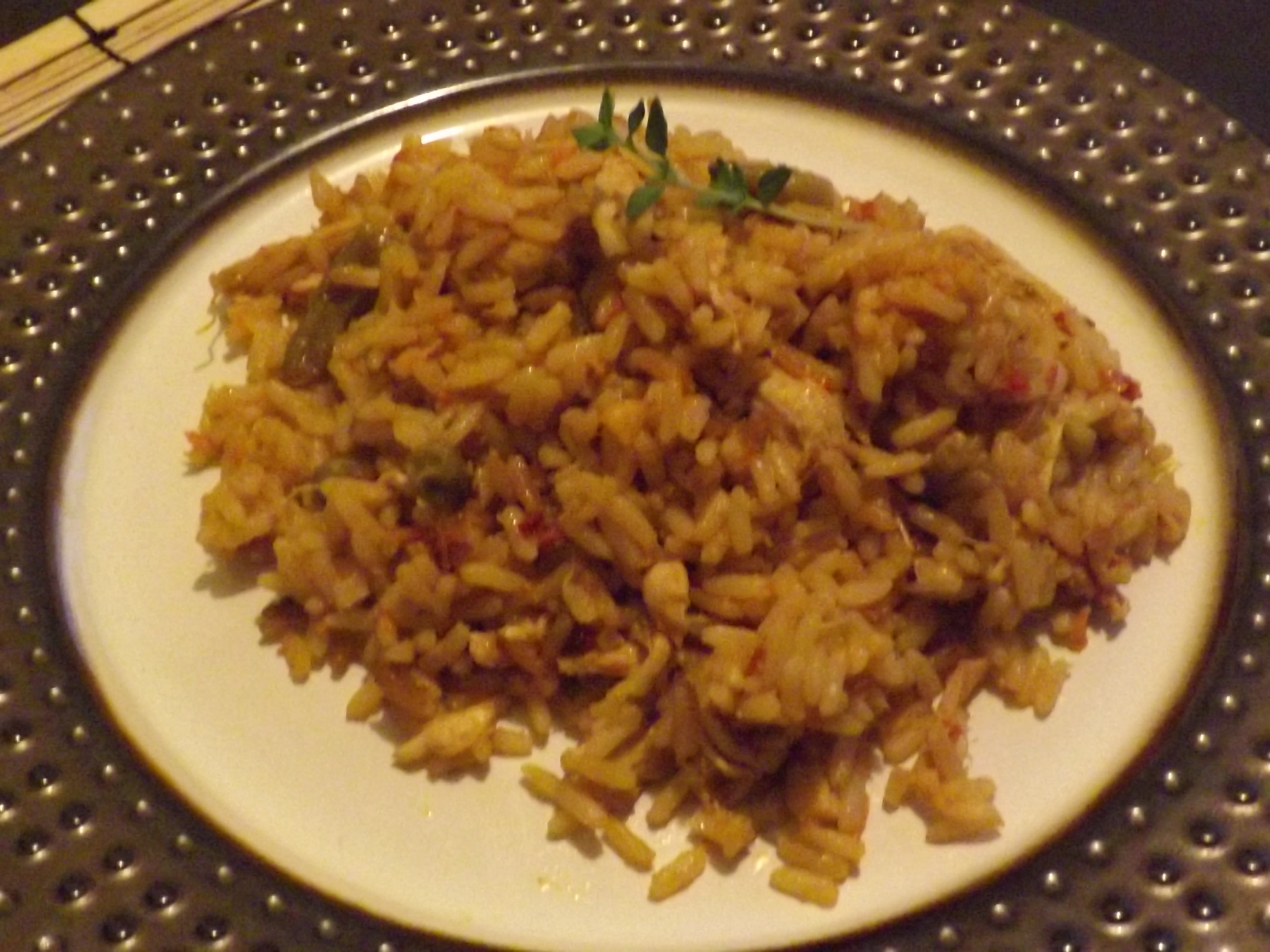 Arroz con pollo (orez cu pui)