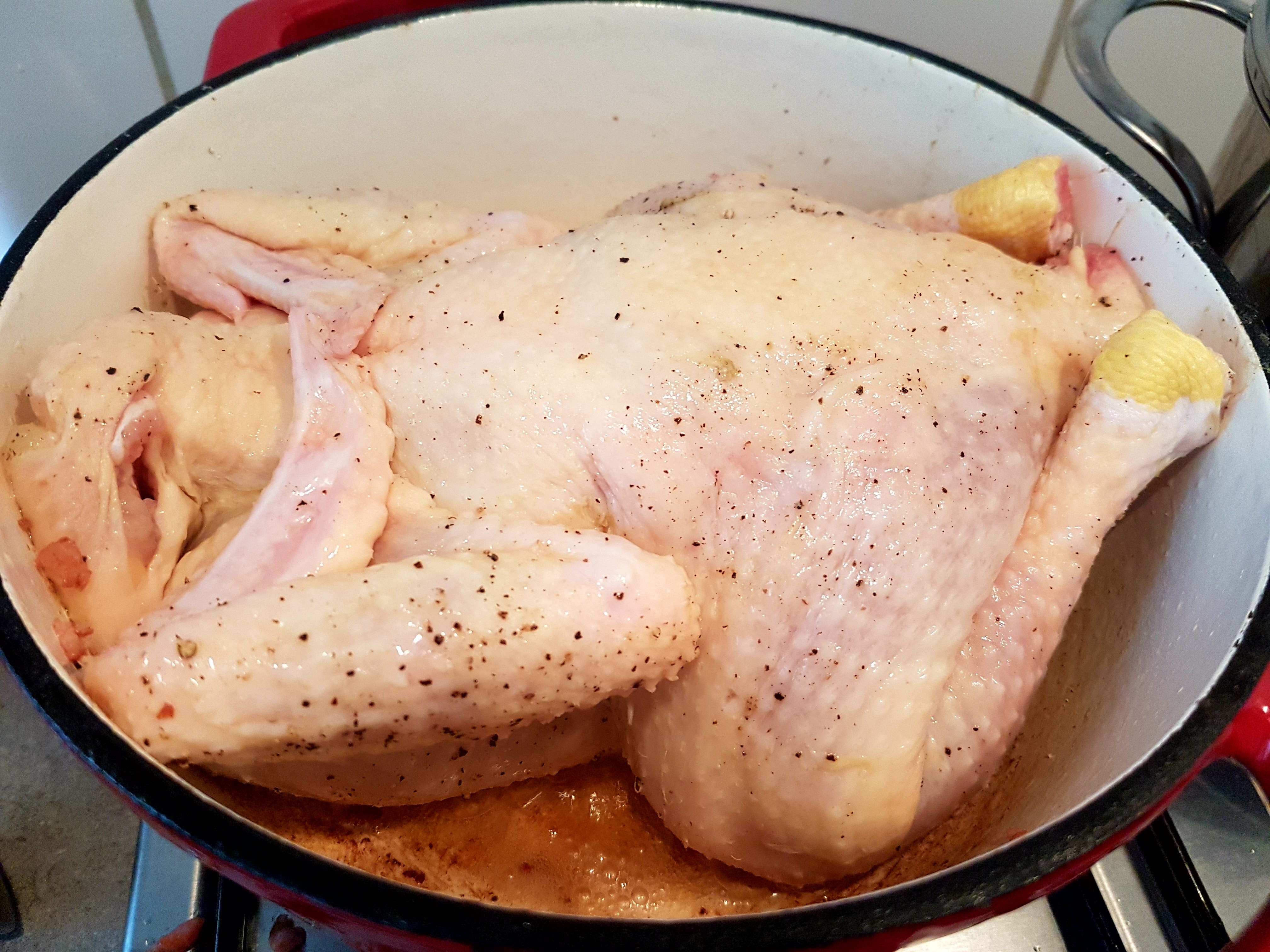 Poulet en Cocotte Bonne Femme by Julia Child (Pui la cuptor cu bacon, ceapa si cartofi)