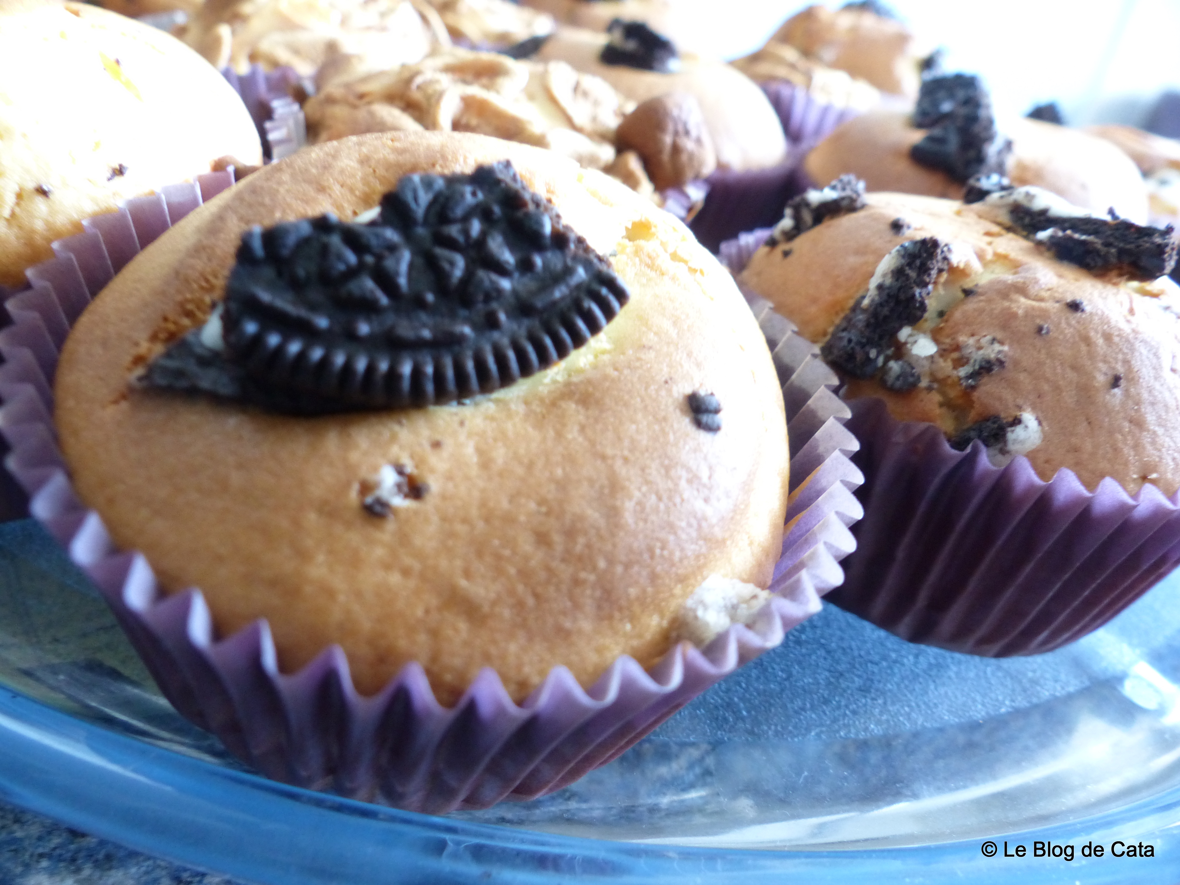 Desert muffins cu biscuiti Oreo