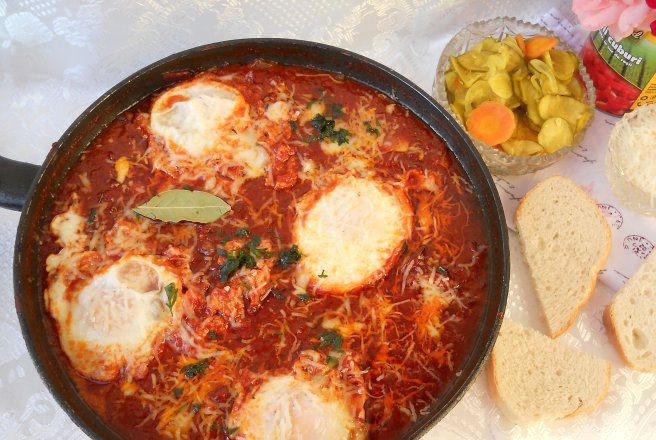 Shakshuka cu rosii