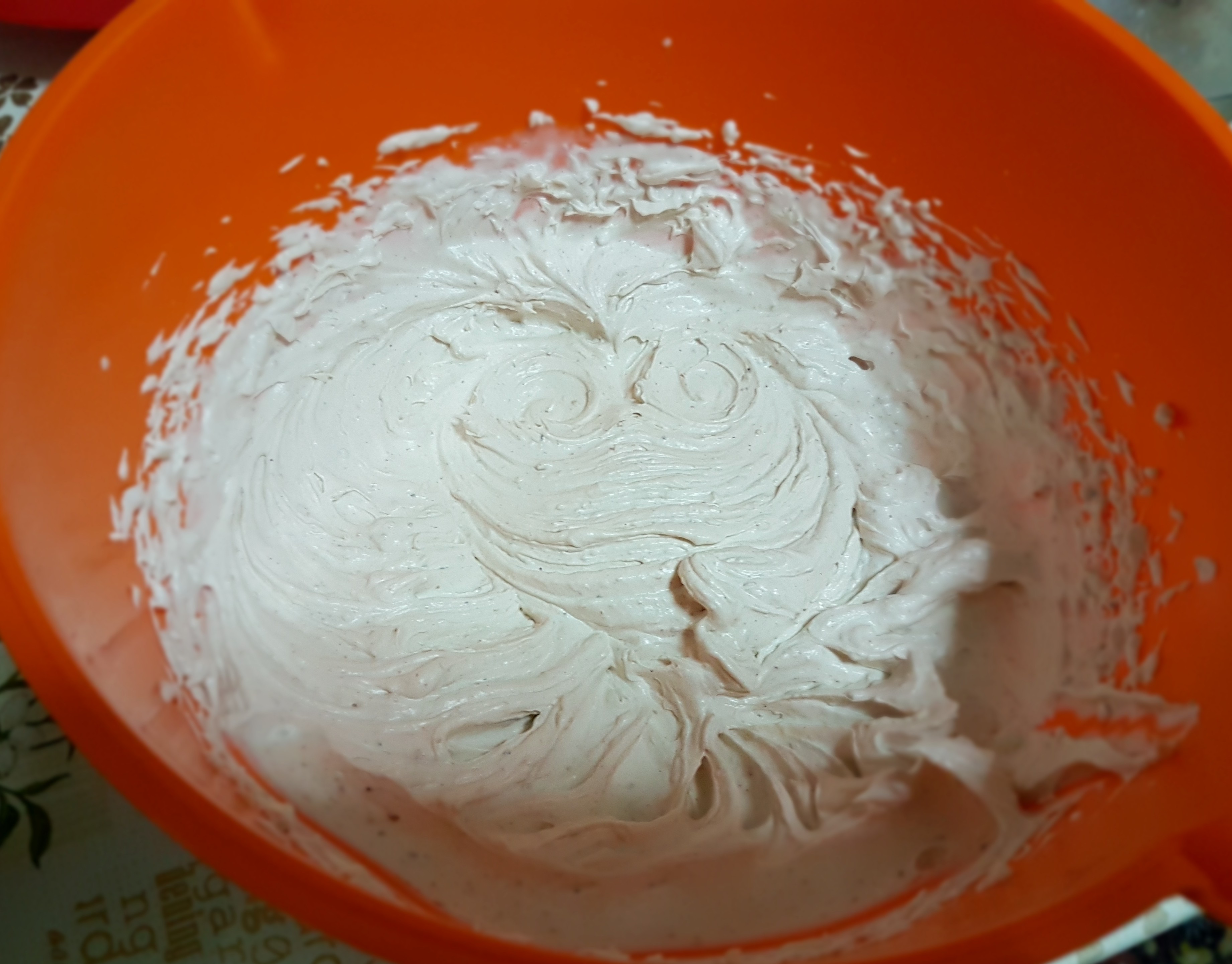 Desert tort cu crema de castane si ciocolata