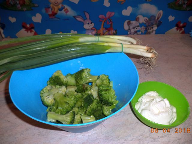 Aperitiv pasta de broccoli