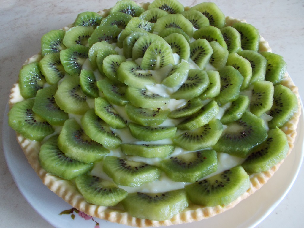 Desert tarta cu crema de lamaie si kiwi -reteta nr. 300