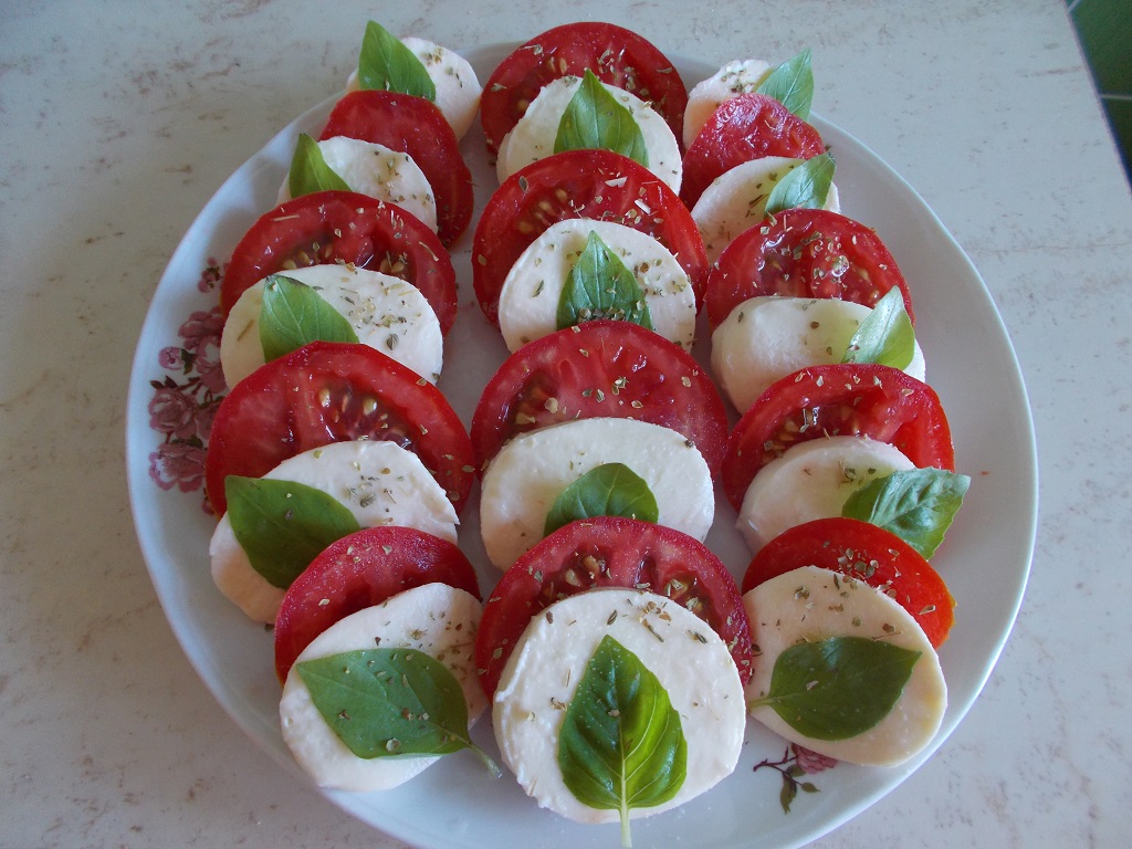 Salata Caprese