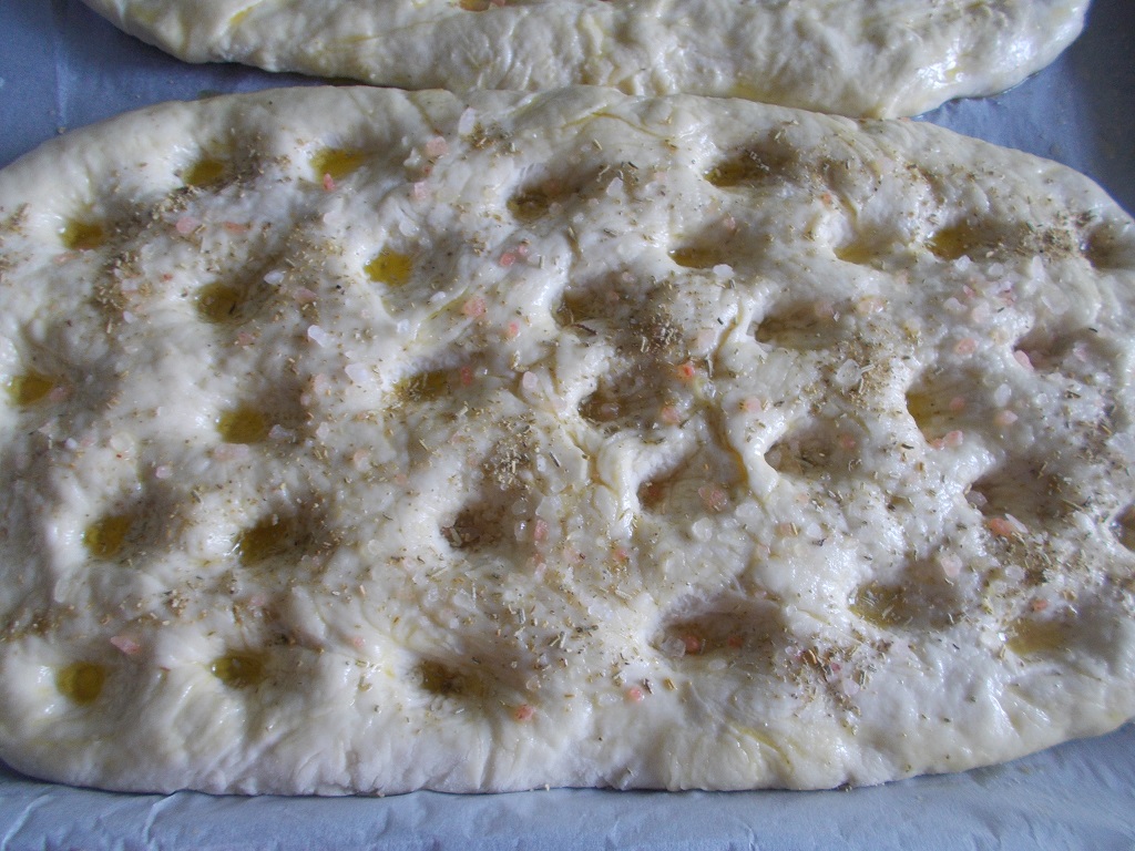 Focaccia cu rozmarin