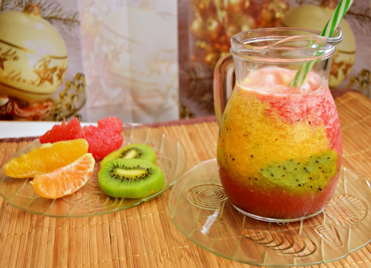 Smoothie de citrice si kiwi