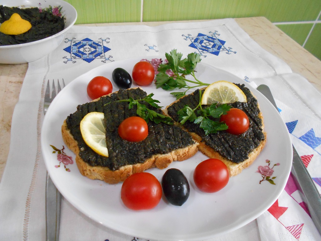 Pasta de post, din masline negre