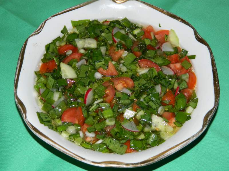 Salata de legume cu leurda