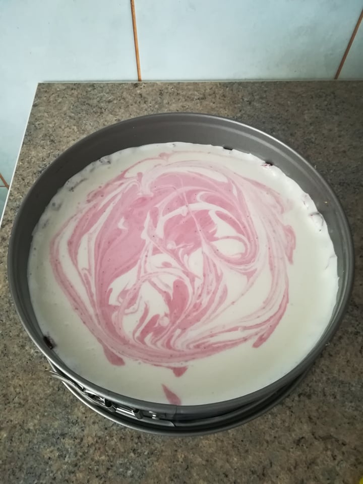 Cheesecake cu jeleu de capsuni (fara zahar )