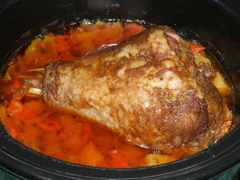 Pulpa de curcan la slow cooker Crock-Pot