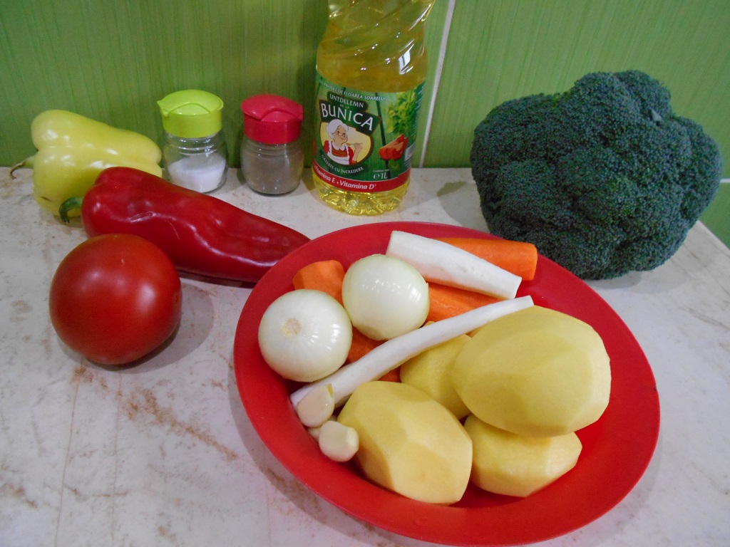 Ciorba de legume, cu broccoli