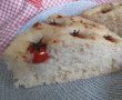 Focaccia pufoasa cu rosii cherry si usturoi-19