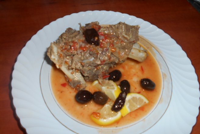 Mancare de masline si carne de vitel