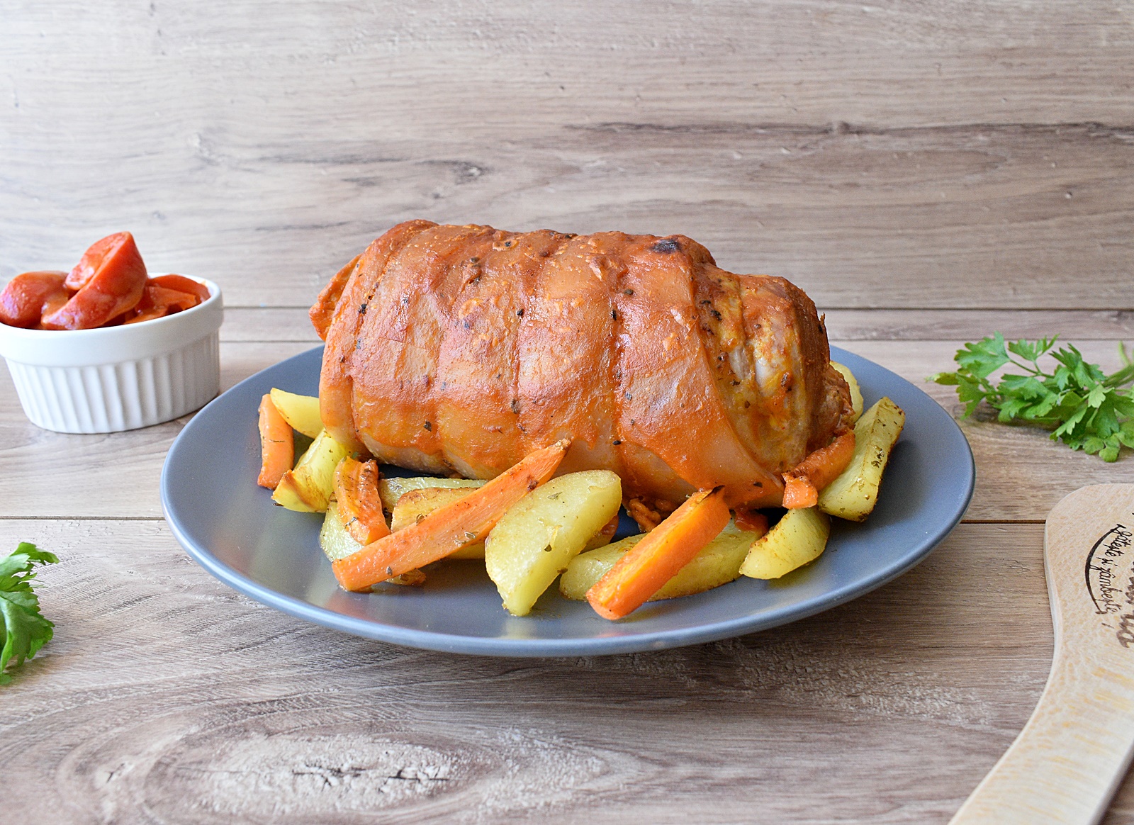 Rulada de purcel cu sos barbeque la Multicooker Crock Pot Express