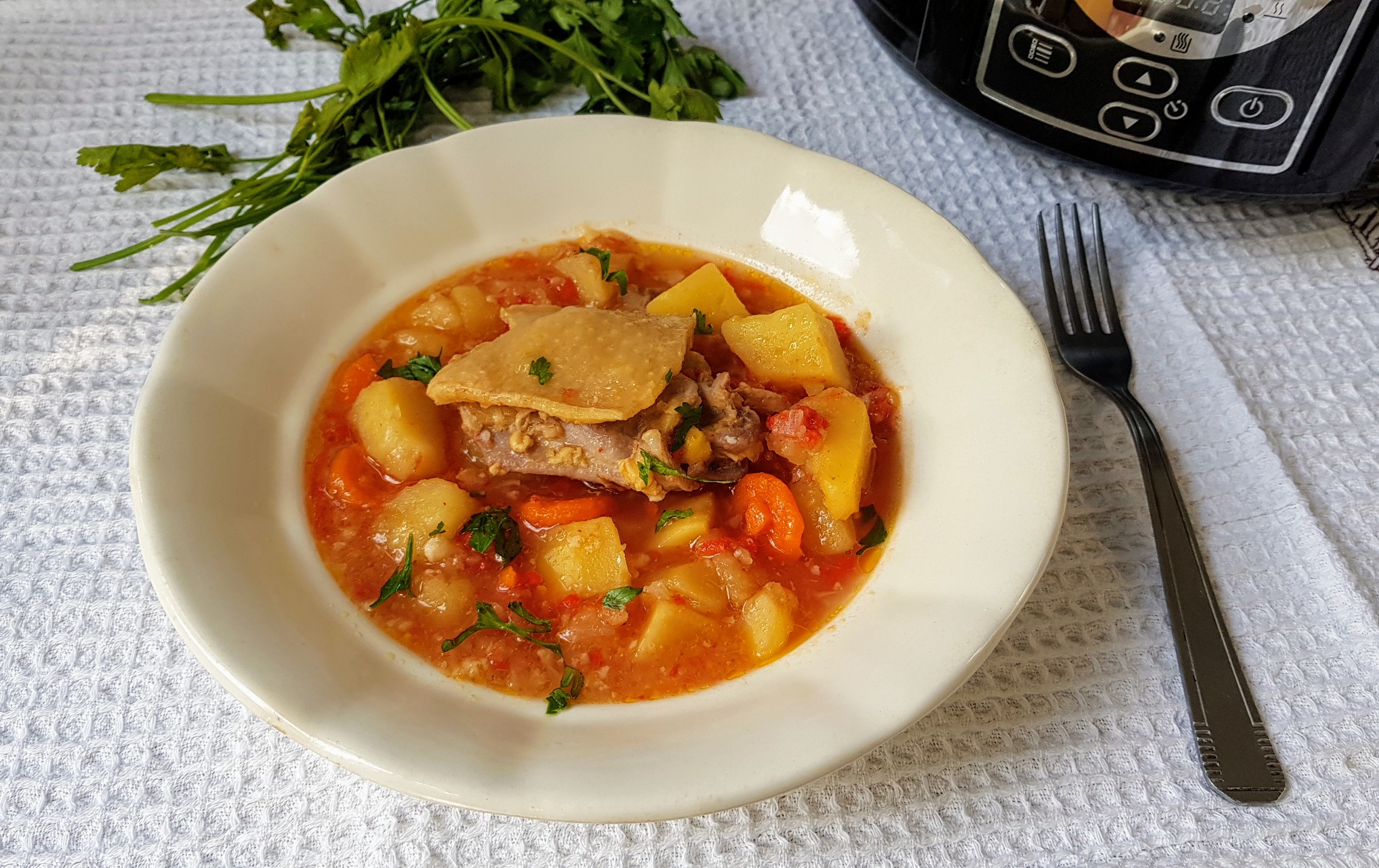 Carne de pui cu legume la slow cooker Crock Pot