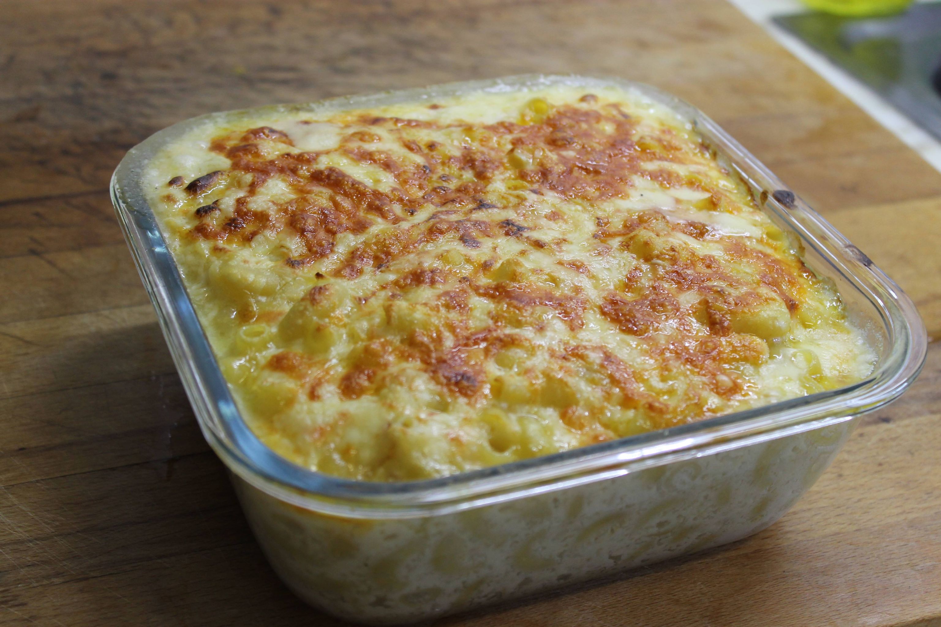 Mac and cheese (macaroane cu branza)