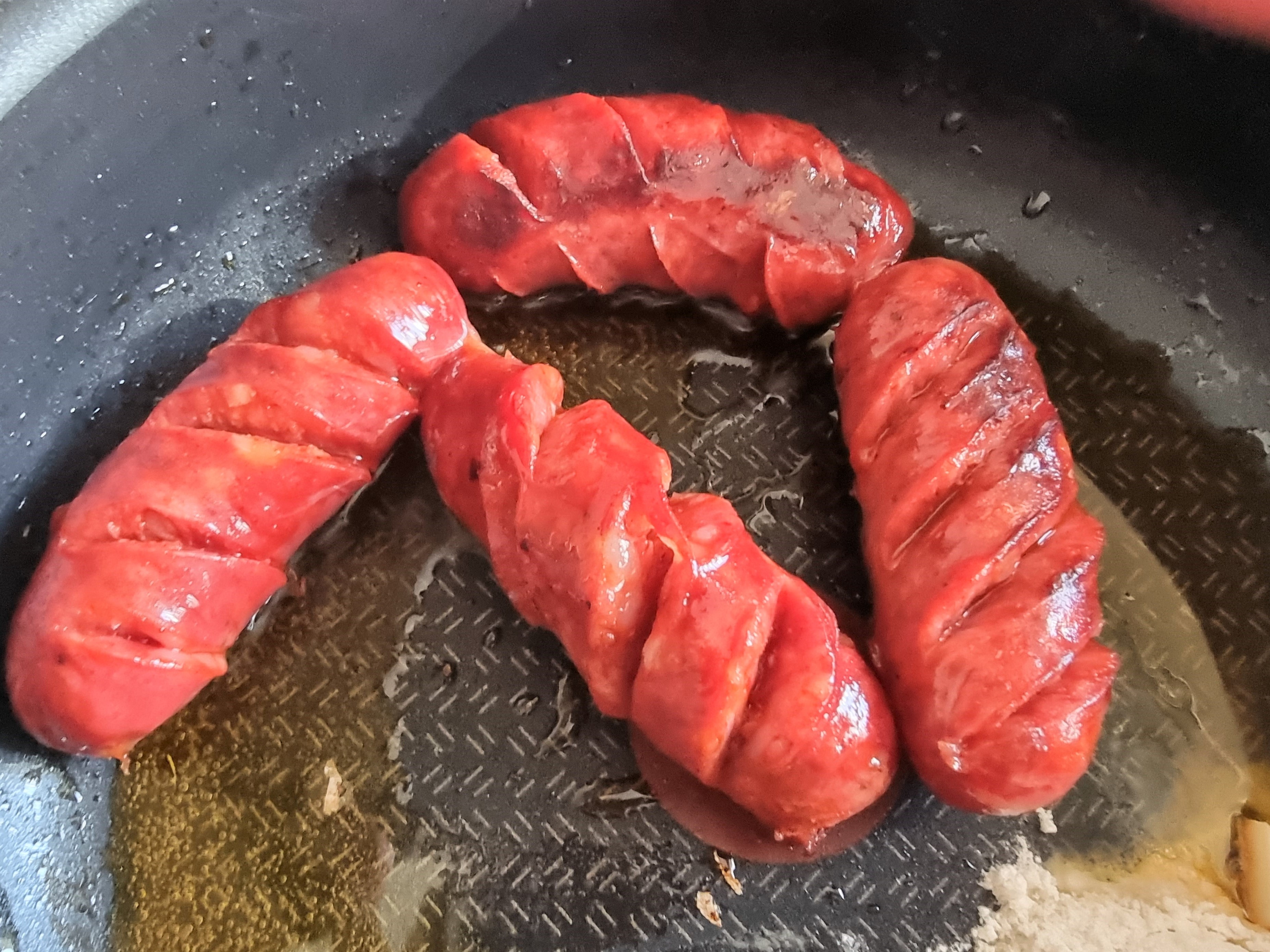 Spanac verde cu chorizo proaspat