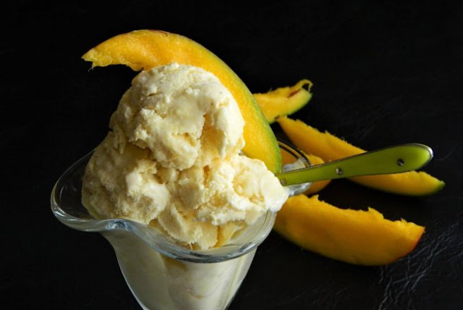 Desert inghetata de mango si vanilie