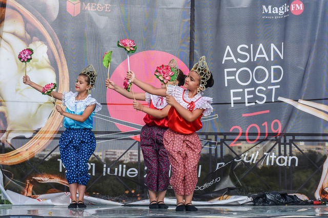 Asian Food Fest revine cu o nouă călătorie culinară în jurul Asiei