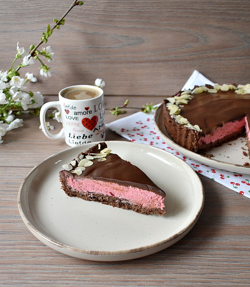 Tarta cu zmeura si ciocolata - Reteta delicioasa de post