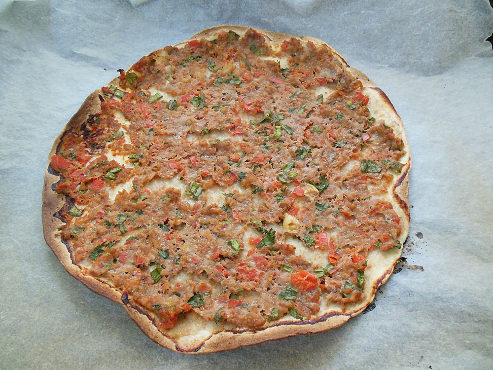 Lahmacun - Reteta turceasca de aperitiv cu carne