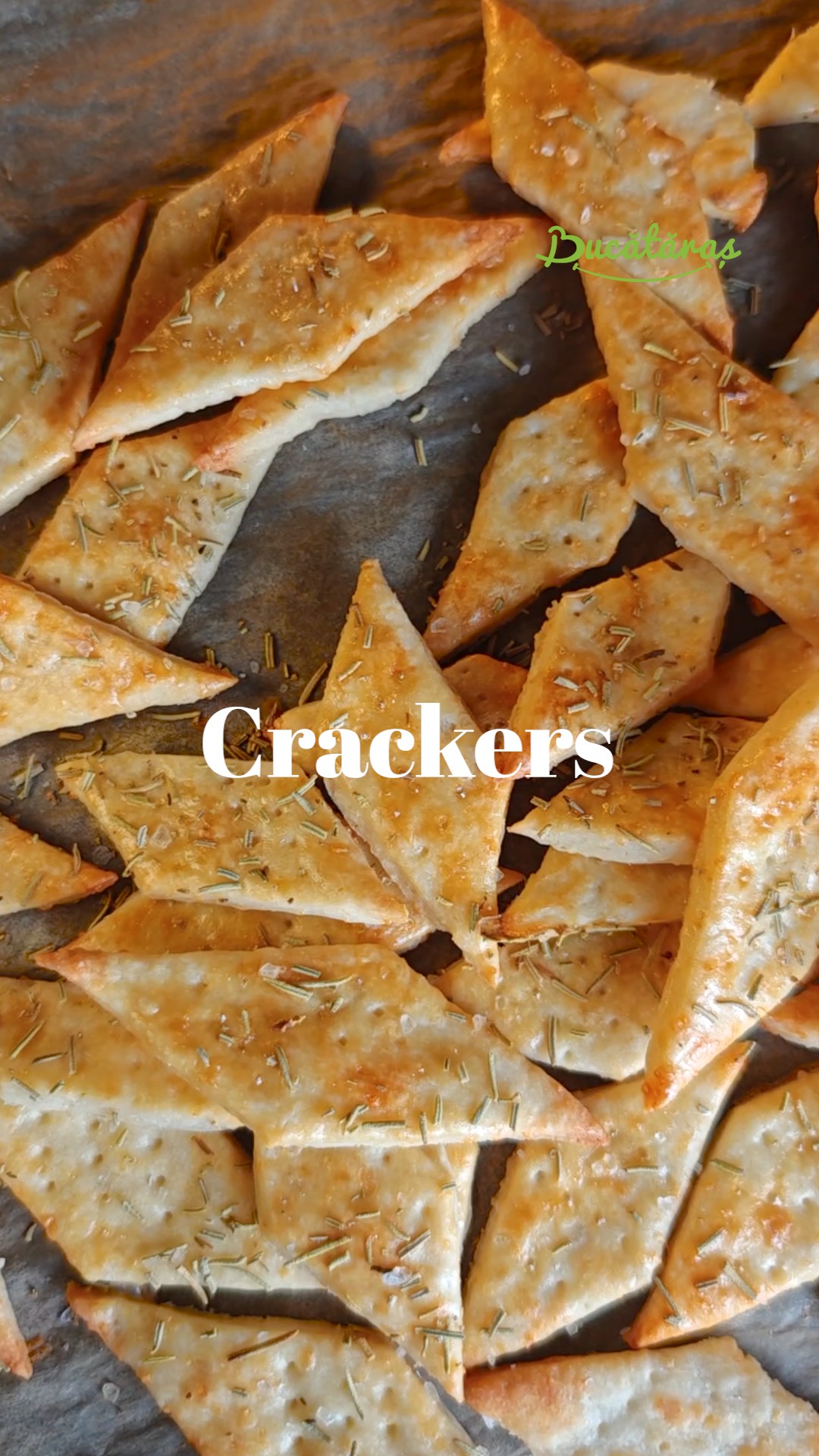 Crackers cu rozmarin și parmezan - Gustarea crocantă și savuroasă