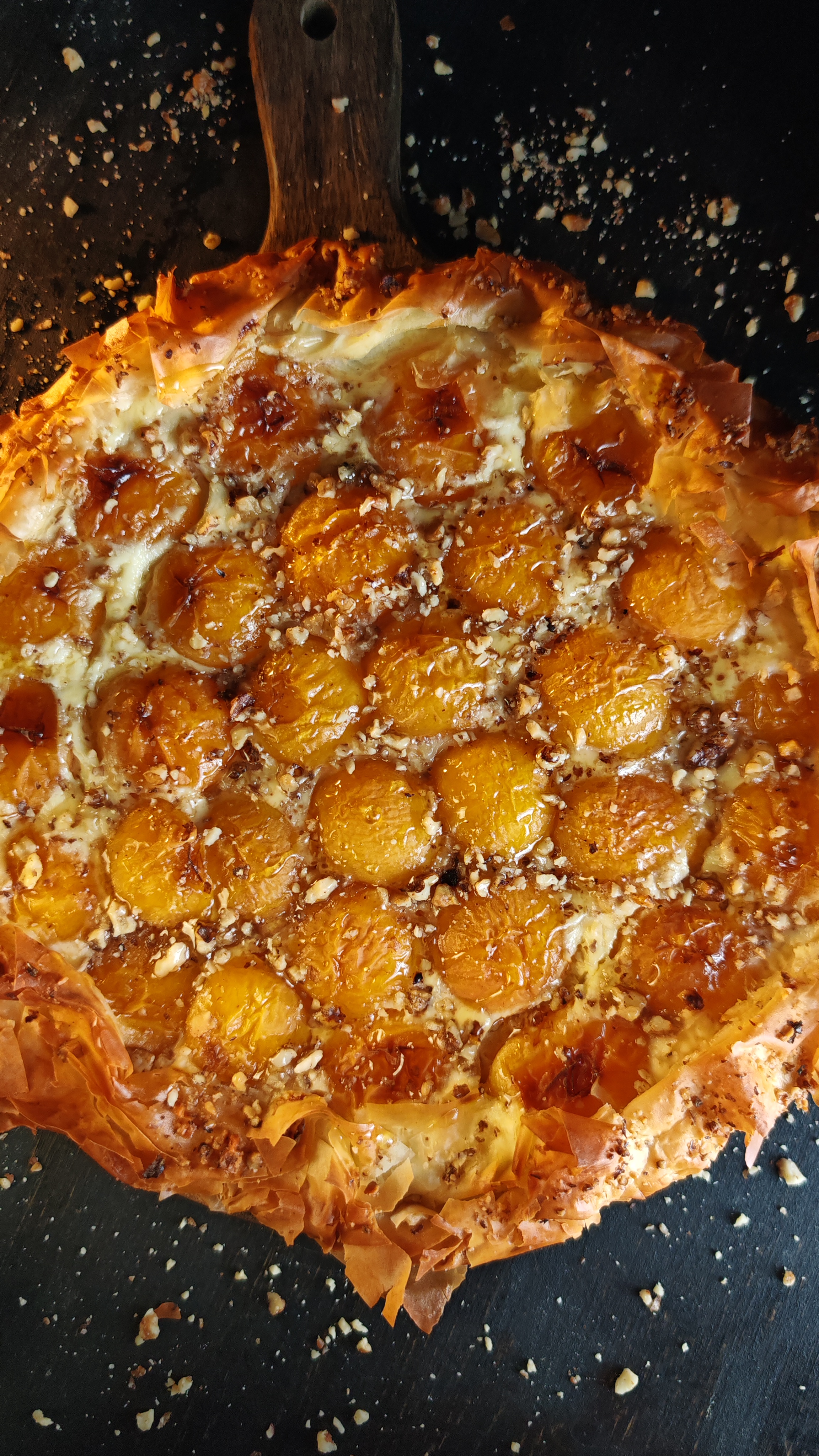 Tartă cu brânză și caise - Varianta rapidă și delicioasă