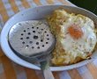 Cartofi cu brânză și ouă - Rețeta gustoasă la cuptor-11