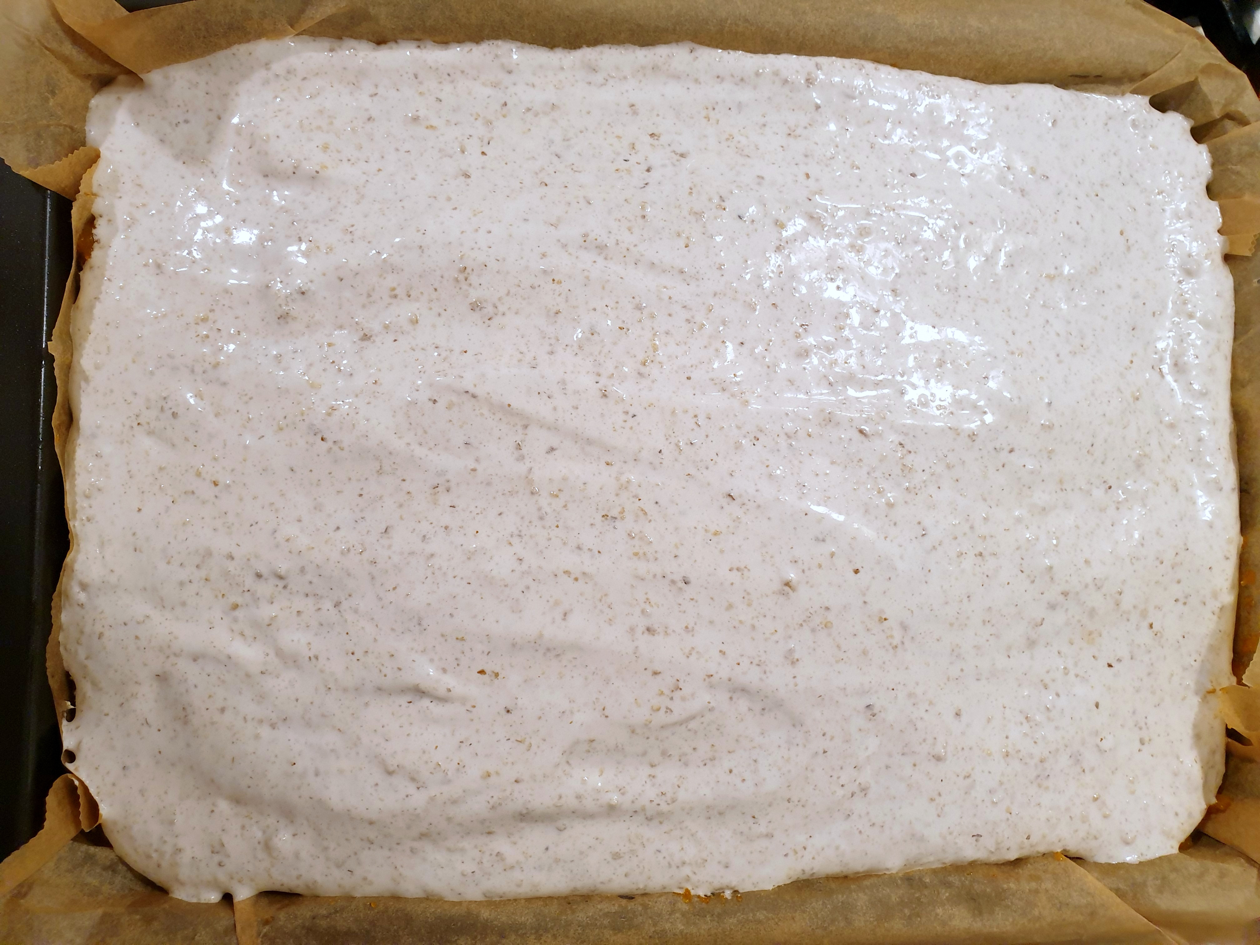 Prajitură cu dovleac plăcintar și bezea cu nuci - Deliciu de toamnă