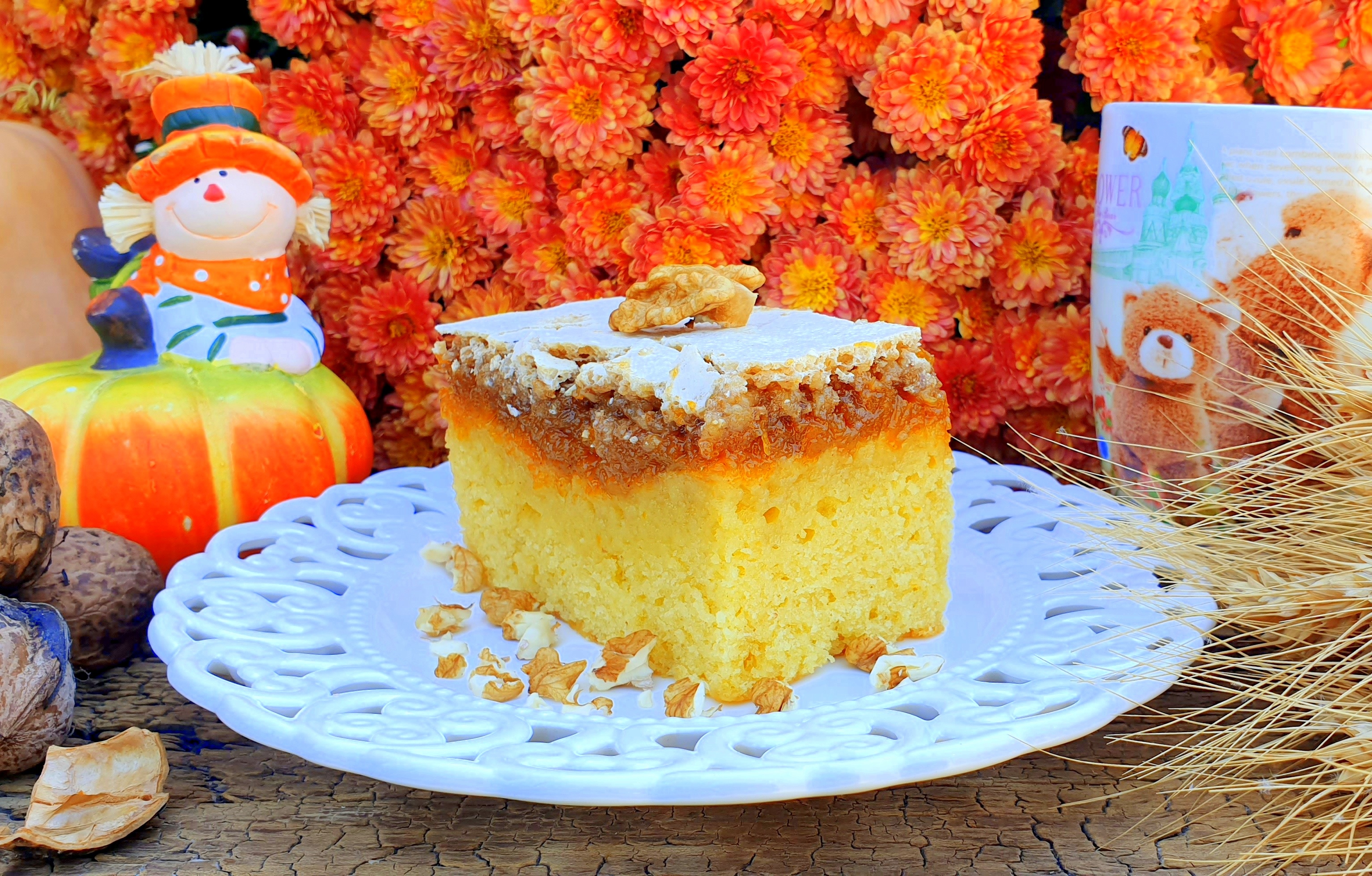 Prajitură cu dovleac plăcintar și bezea cu nuci - Deliciu de toamnă