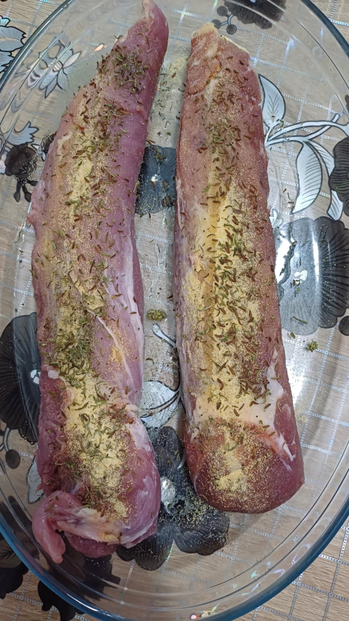 Muschiulet de porc cu sos de smantana - Reteta gustoasa la cuptor