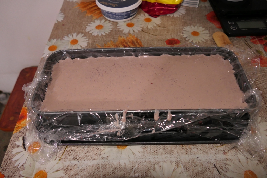 Desert cu cirese din dulceata de cirese negre amare