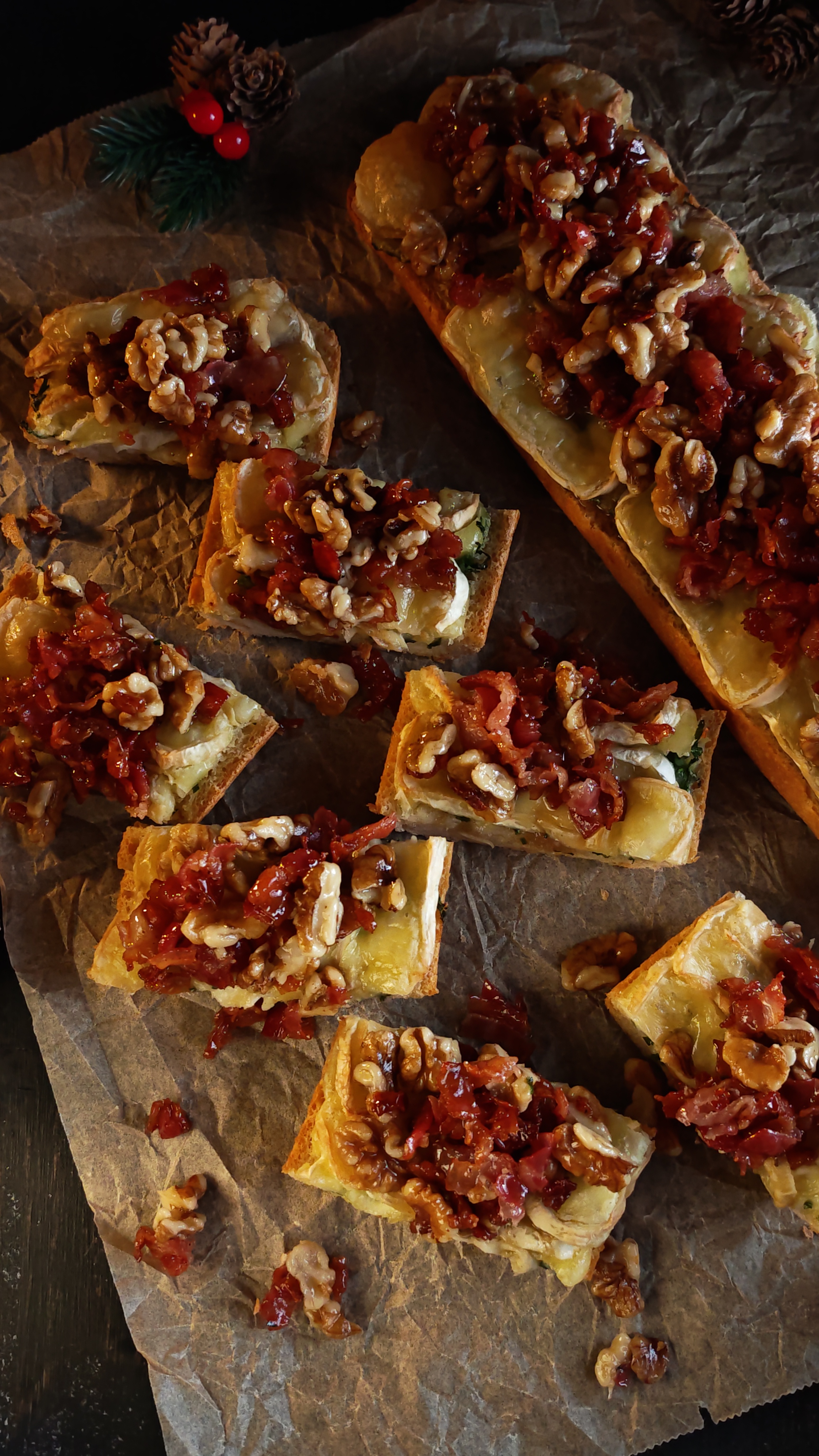 Bruschete cu brânză Camembert și bacon - Delicioase și ușor de făcut